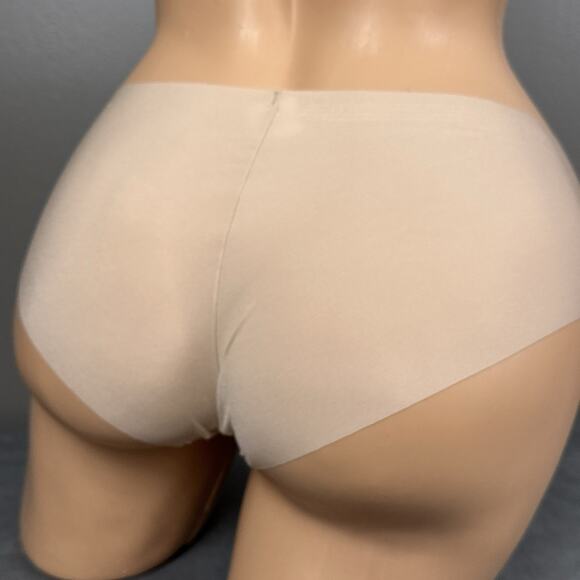 PINK Victoria's Secret Hipster Seamless Silky Thin Panty Size Medium New Beige - Picture 3 of 7